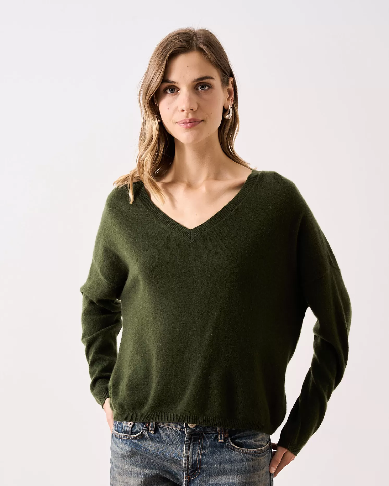 Alicia<Absolut Cashmere Sale