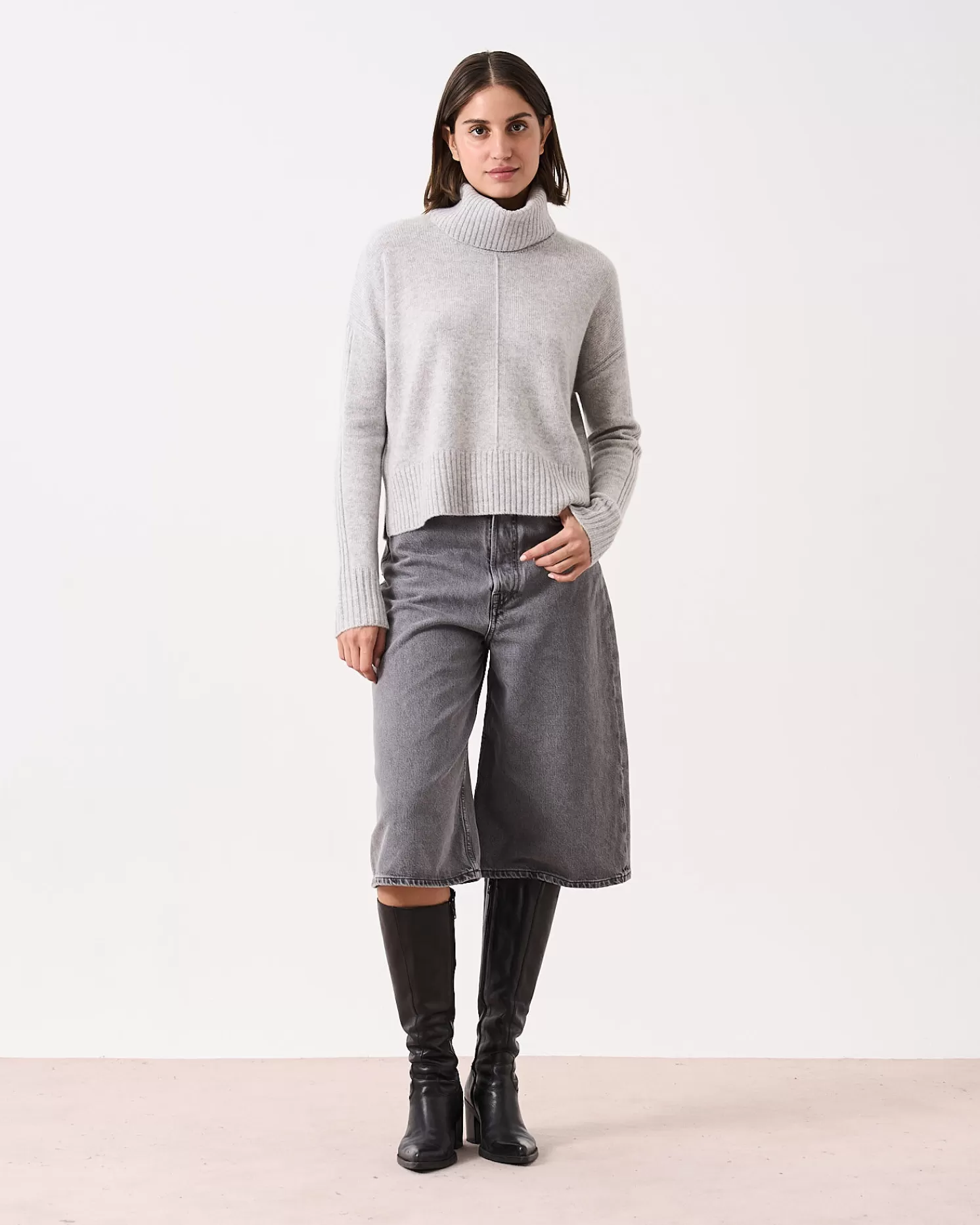 Candace<Absolut Cashmere Sale